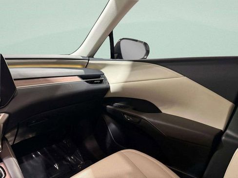 Used 2023 Lexus RX 350 AWD image 13