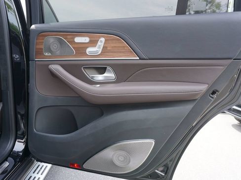 Certified 2023 Mercedes-Benz GLS 580 4MATIC image 54
