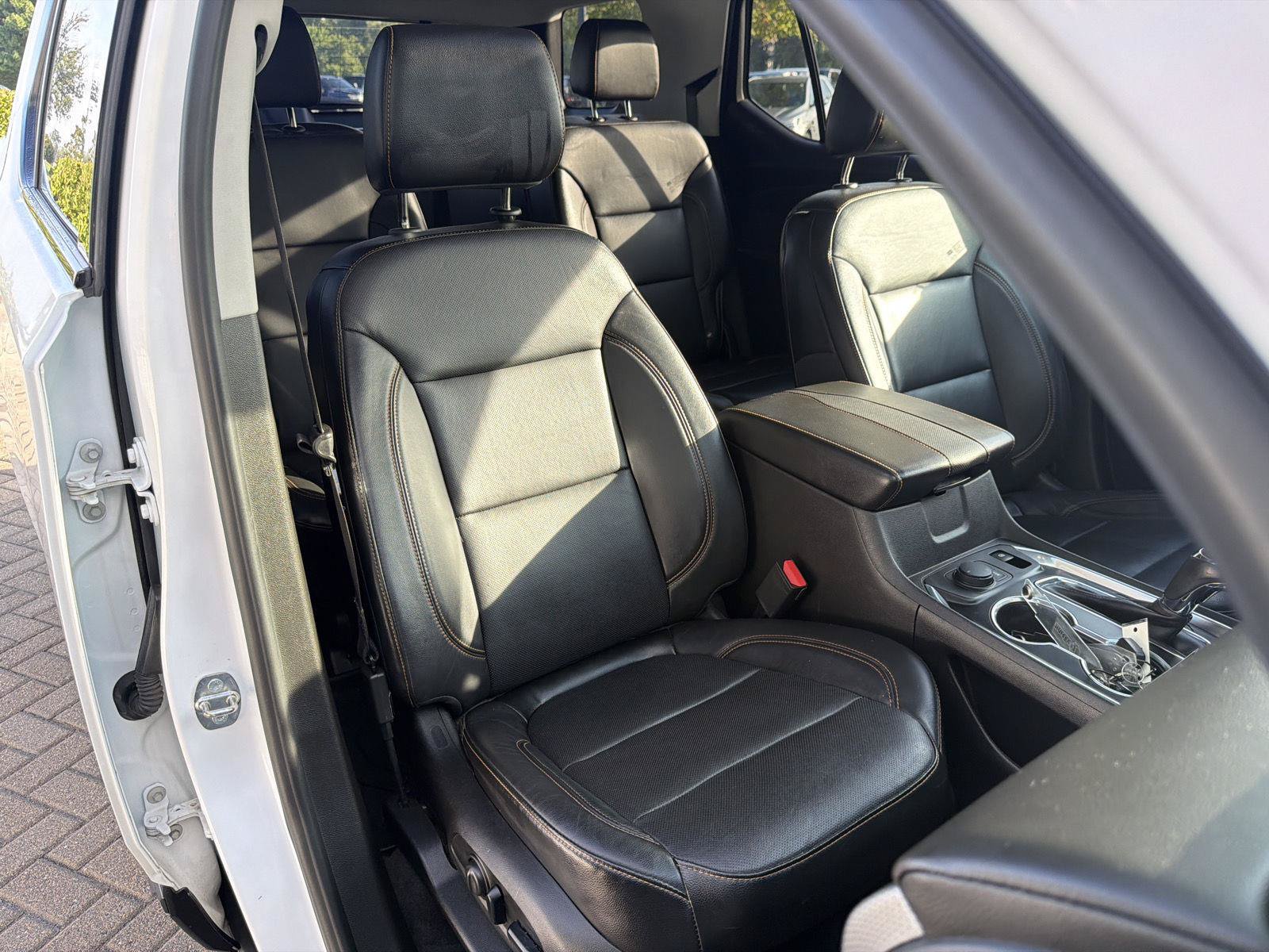 Used 2019 Chevrolet Traverse Premier w/ Redline Edition FWD image 39