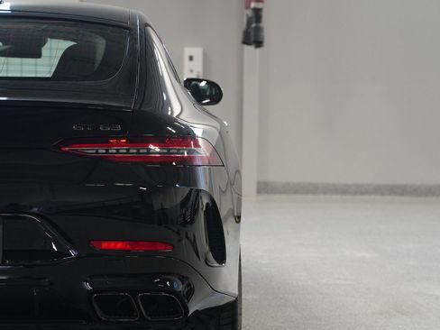 Used 2025 Mercedes-Benz AMG GT 63 image 12