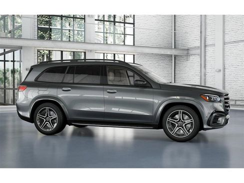 New 2026 Mercedes-Benz GLS 450 4MATIC image 14