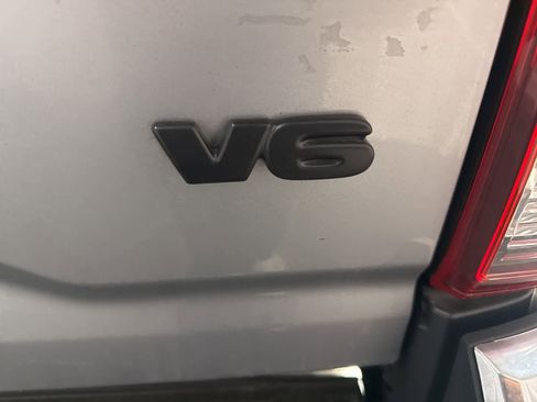 Used 2021 Toyota Tacoma SR5 image 14