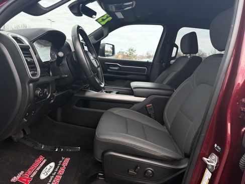Used 2023 RAM 1500 Big Horn AWD/4WD image 12