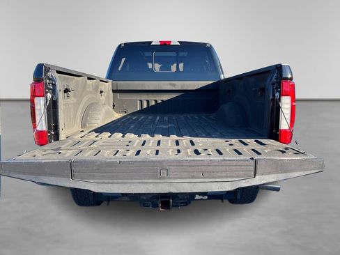 Used 2019 Ford F250 Lariat w/ Lariat Ultimate Package image 13