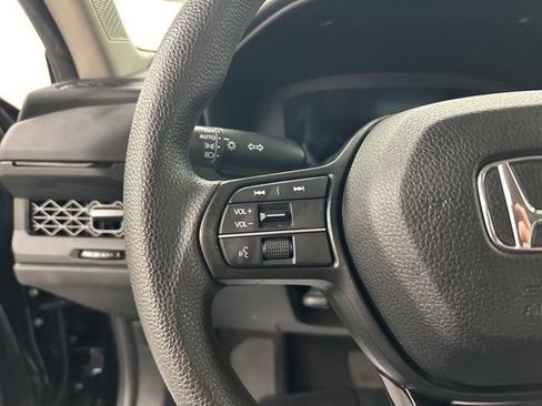 Used 2024 Honda Accord EX image 12
