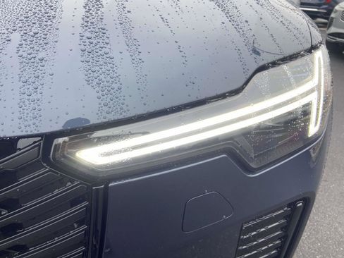 New 2026 Volvo XC90 B6 Ultra w/ Protection Package image 5