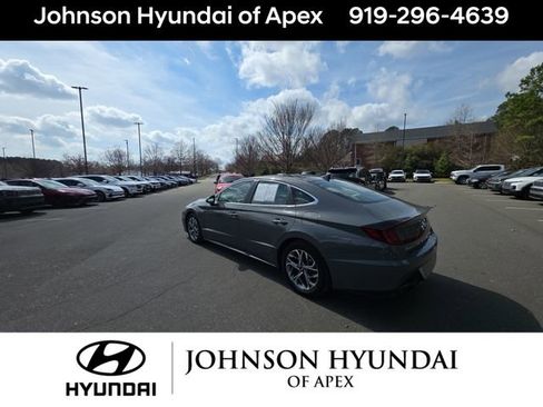 Used 2021 Hyundai Sonata SEL w/ Convenience Package image 17