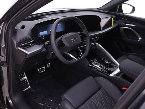 New 2026 Audi SQ5 Premium Plus AWD/4WD image 6
