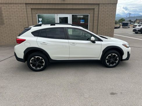 Used 2023 Subaru Crosstrek 2.0i Premium AWD/4WD image 13