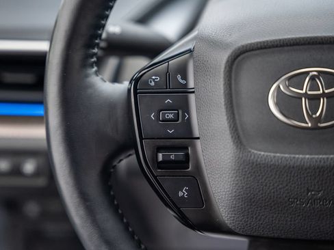 Certified 2023 Toyota Prius XLE FWD image 29