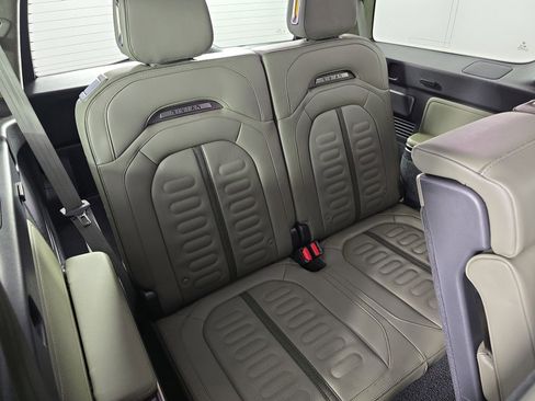 Used 2023 Rivian R1S Adventure image 25