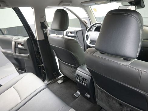 Used 2024 Toyota 4Runner SR5 Premium image 15