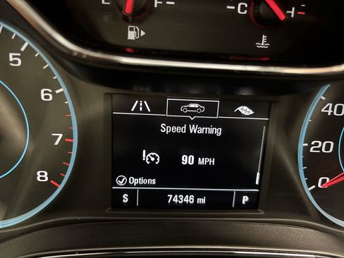 Used 2018 Chevrolet Cruze LT image 15