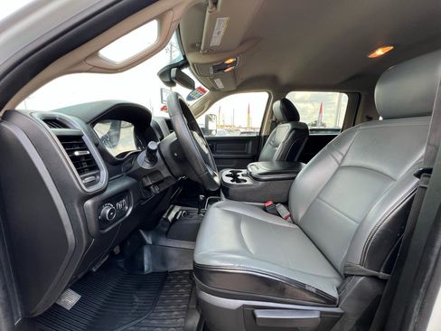 Used 2020 RAM 3500 Tradesman image 12