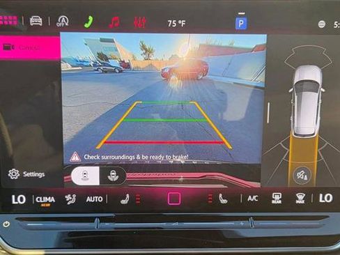 New 2026 Volkswagen Tiguan SE R-Line image 12