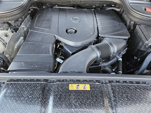 Certified 2026 Mercedes-Benz GLE 350 4MATIC image 32