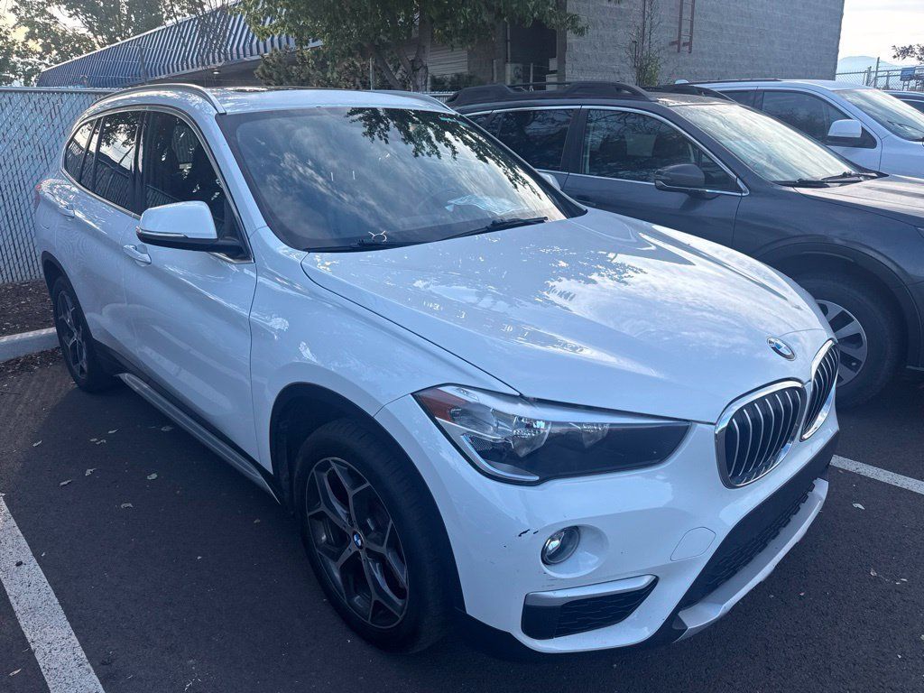 Used 2018 BMW X1 xDrive28i w/ Convenience Package AWD/4WD image 4