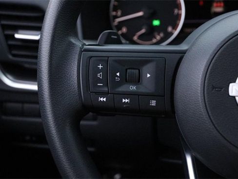 Certified 2024 Nissan Rogue SV image 12