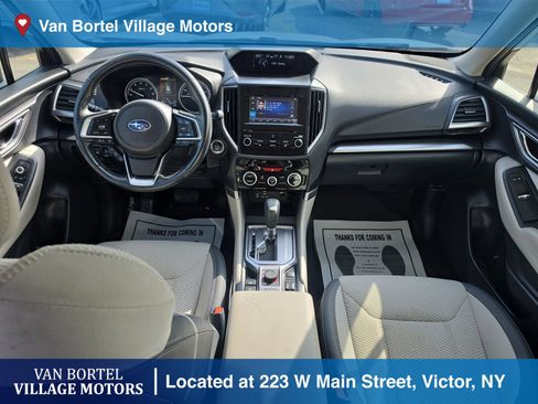 Used 2019 Subaru Forester Premium AWD/4WD image 28