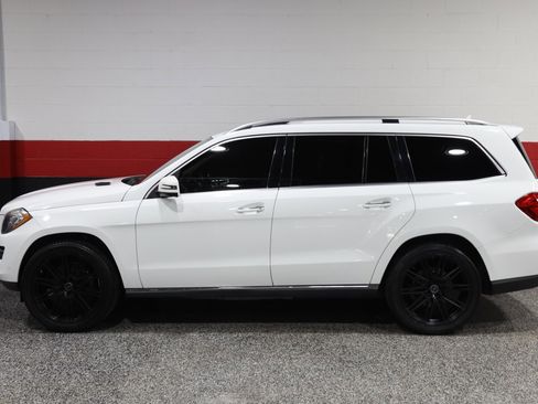 Used 2016 Mercedes-Benz GL 450 4MATIC w/ Premium I Package image 25