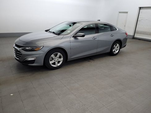 Used 2023 Chevrolet Malibu LS w/ Driver Confidence Package FWD image 2