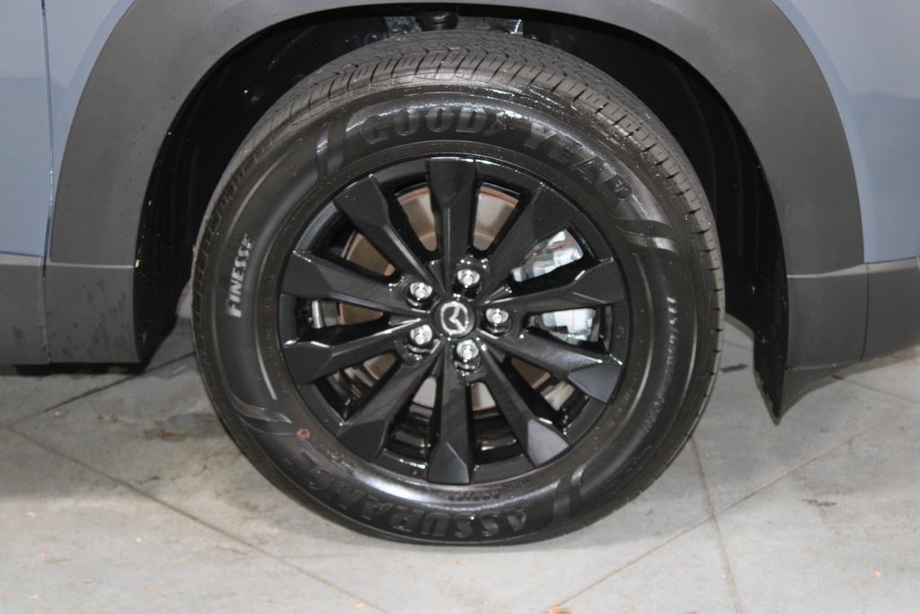 Used 2025 MAZDA CX-50 AWD 2.5 S w/ Weather Package image 12