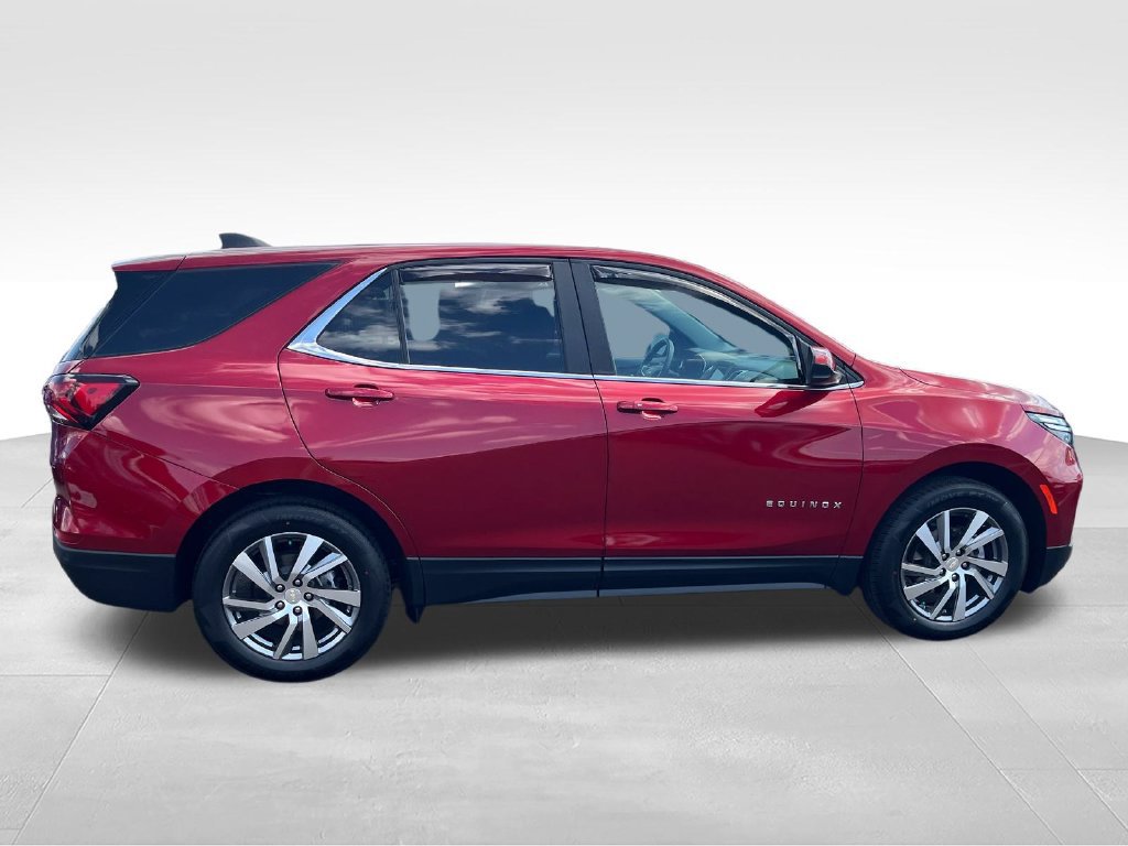 Used 2024 Chevrolet Equinox LT w/ LPO, Floor Liner Package FWD image 6