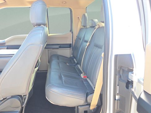 Used 2016 Ford F150 XLT w/ Equipment Group 301A Mid RWD image 11