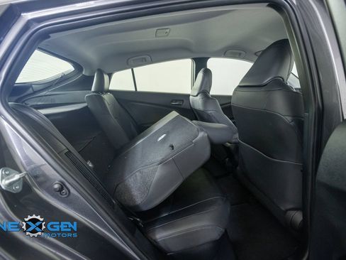Used 2017 Toyota Prius Prime Premium w/ Carpet Mat Package FWD image 39