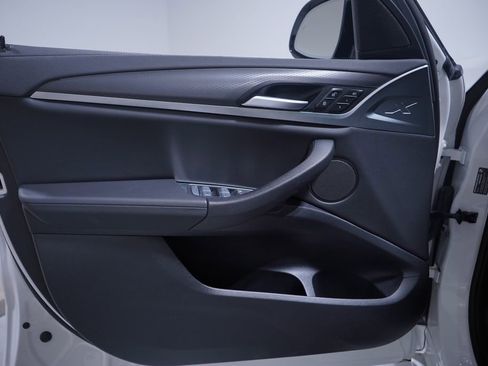 Used 2024 BMW X3 M40i image 16