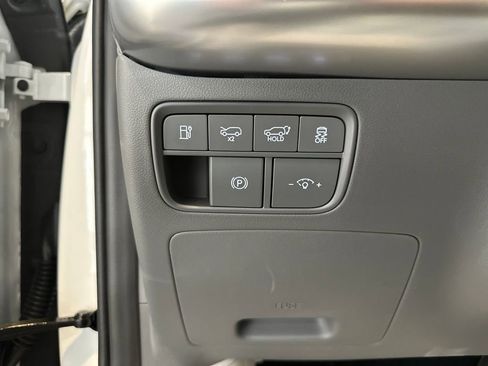 New 2026 Hyundai Ioniq 9 SE AWD/4WD image 49