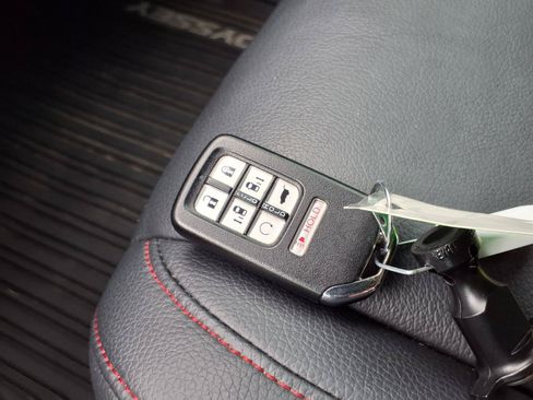 Used 2023 Honda Odyssey Sport image 19