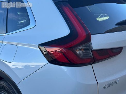 Used 2023 Honda CR-V EX-L image 9