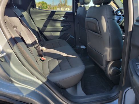 Certified 2023 Chevrolet TrailBlazer RS w/ Sun and Liftgate Package image 32