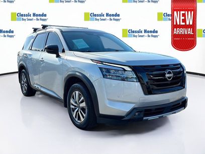 Used 2022 Nissan Pathfinder SL w/ Cargo Package
