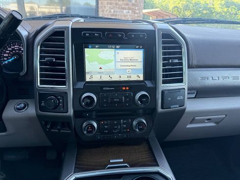 Used 2018 Ford F350 Limited w/ FX4 4x4 Off Road Package image 27