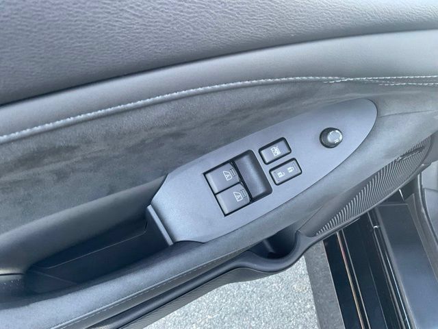 New 2026 Nissan Z Performance w/ Floor Mat Package RWD image 11