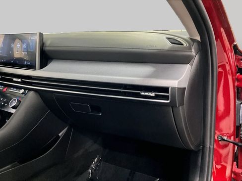 Used 2025 Hyundai Sonata SEL FWD image 18