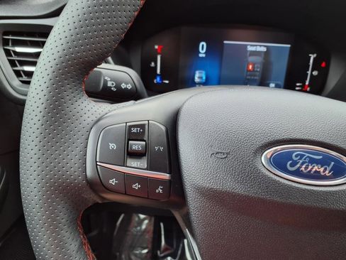 Used 2023 Ford Escape ST-Line image 37