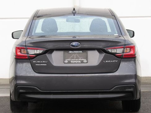 Used 2023 Subaru Legacy Premium image 7