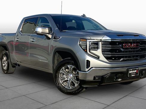 Used 2026 GMC Sierra 1500 SLT AWD/4WD image 3