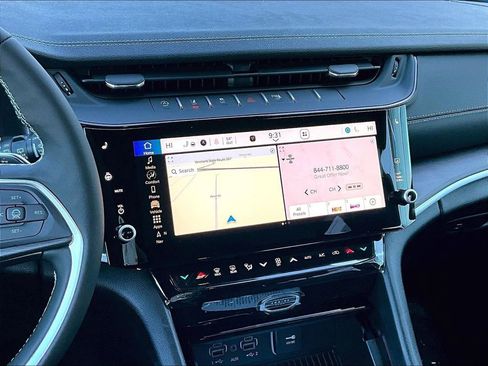 New 2026 Jeep Grand Cherokee L 4WD image 13