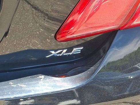 Used 2009 Toyota Camry SE FWD image 33