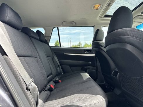 Used 2012 Subaru Outback 2.5i Premium AWD/4WD image 18