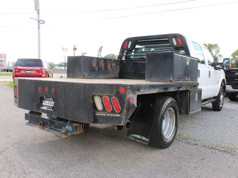 Used 2016 Ford F350 XL w/ Power Equipment Group image 8