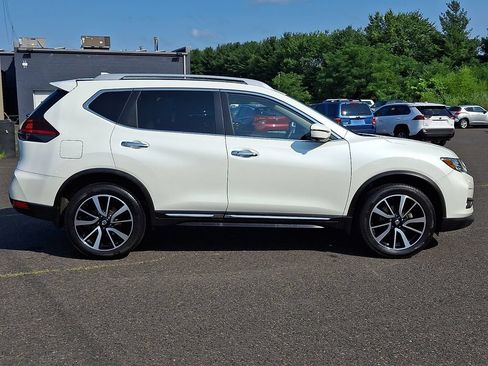 Used 2020 Nissan Rogue SL w/ Premium Package AWD/4WD image 7
