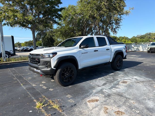 New 2026 Chevrolet Colorado Trail Boss AWD/4WD image 2
