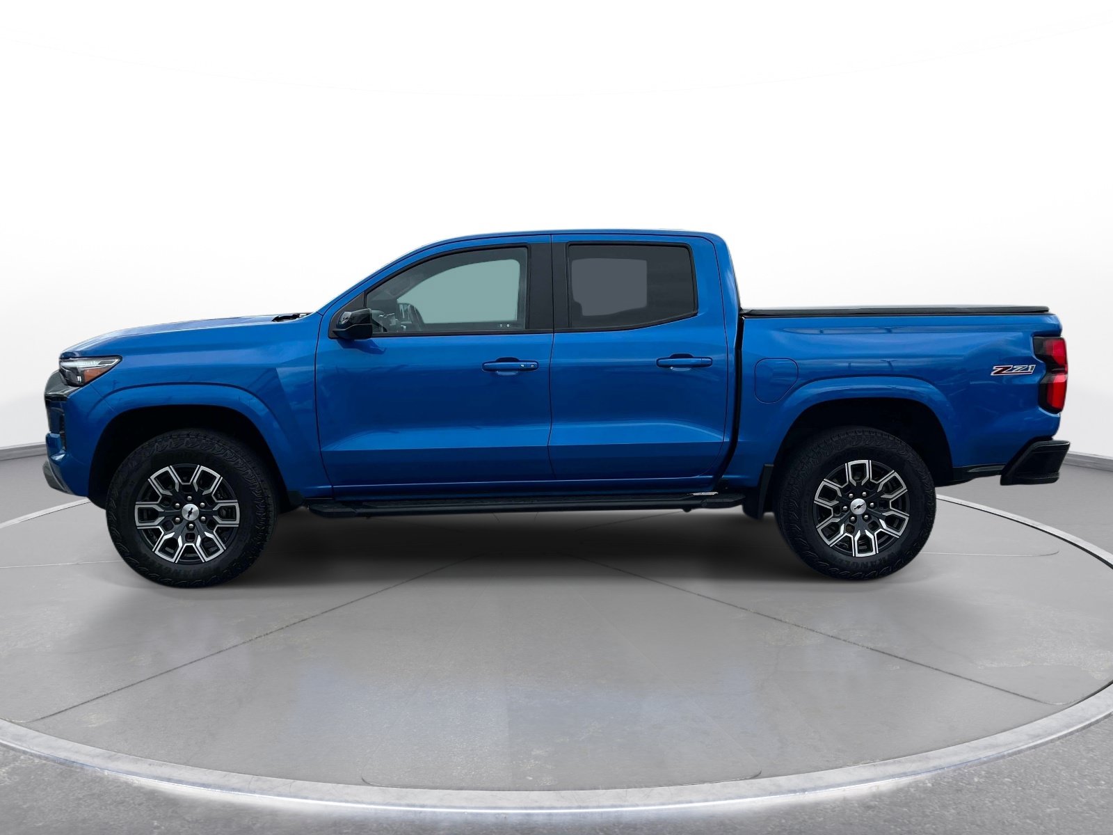 Used 2023 Chevrolet Colorado Z71 w/ Z71 Convenience Package 2 AWD/4WD image 8