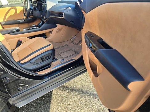 Used 2023 Lexus RZ 450e Premium image 10