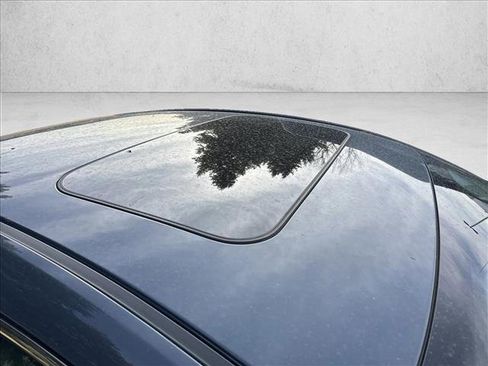 Used 2023 MAZDA MAZDA3 s image 9